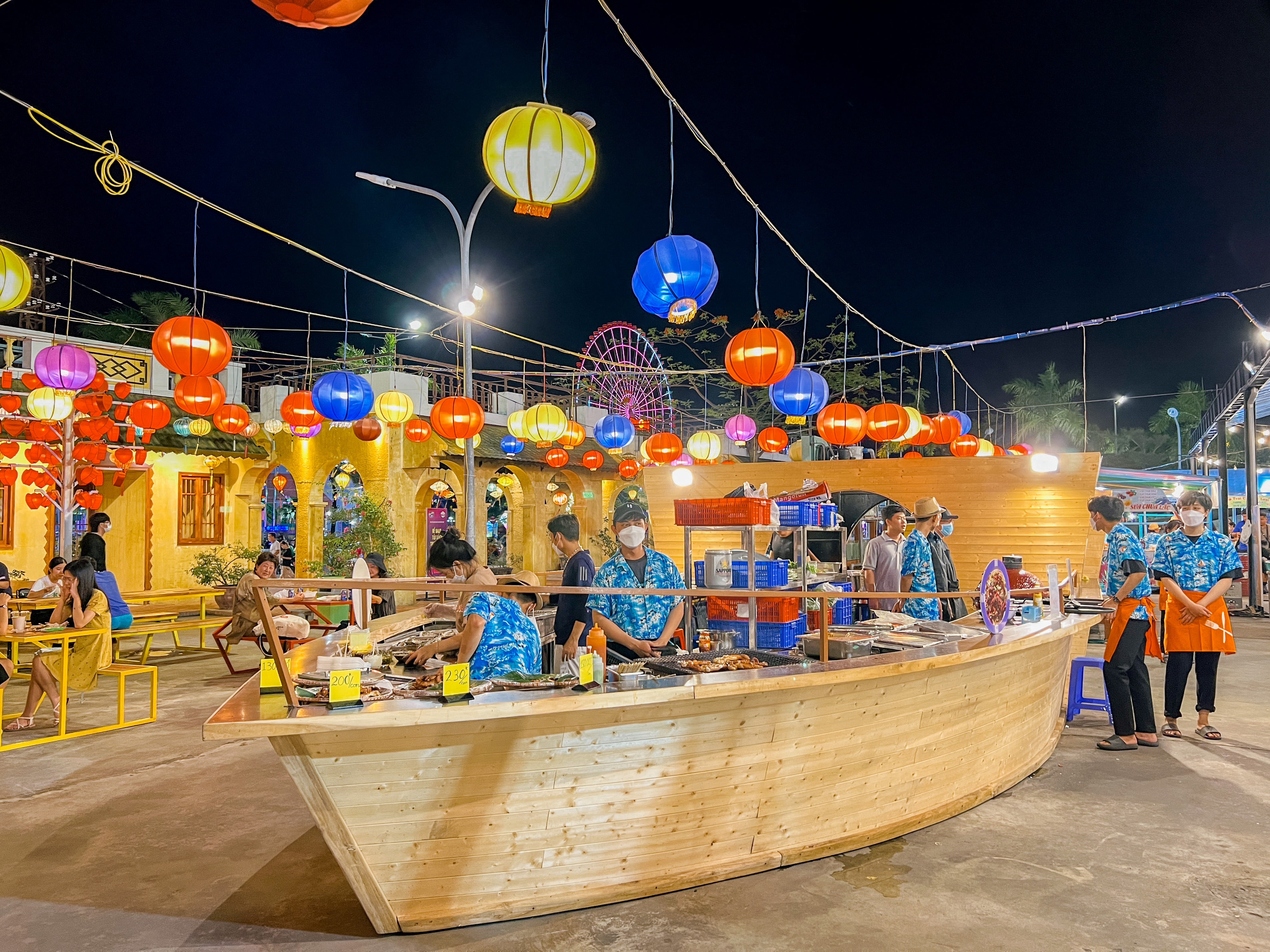 nhà hàng hải sản chợ đêm Helio Đà Nẵng